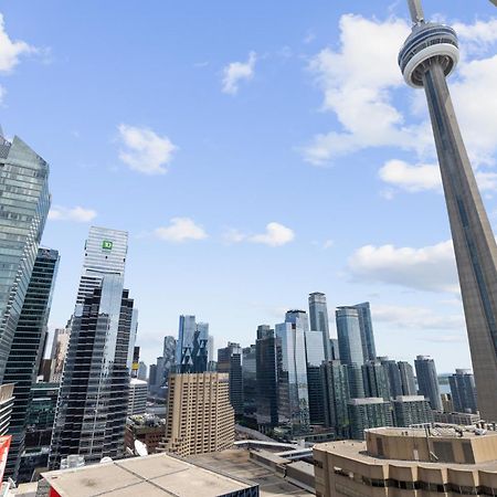 2Bedroom Cn Tower And Water Views - Free Parking - Rooftop Pool Торонто Екстер'єр фото